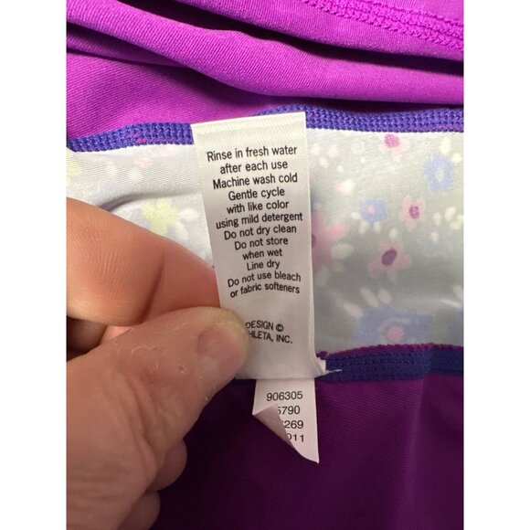 Athleta Mock Neck Long Sleeve Purple Floral Trestle Rashguard SizeM - Picture 8 of 10